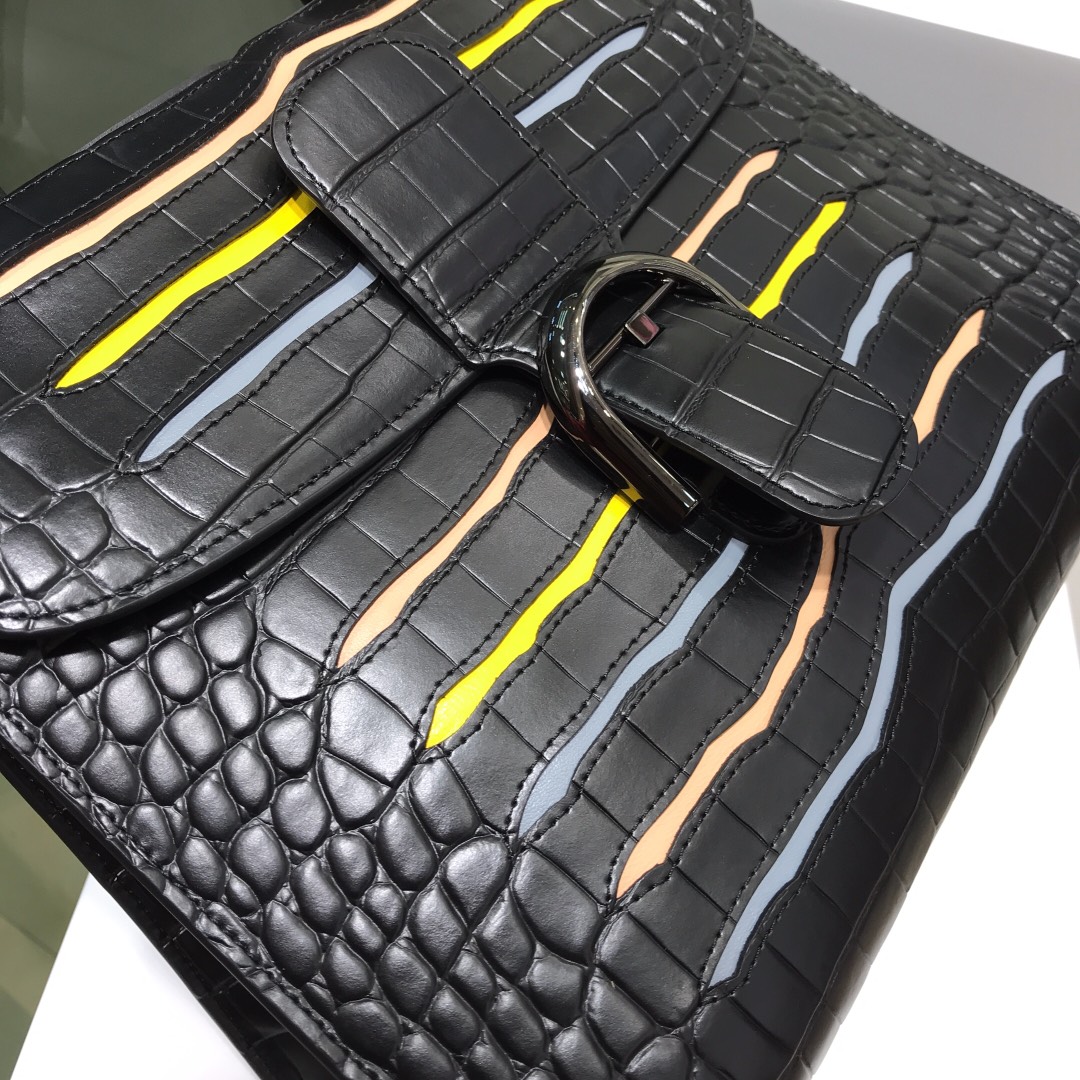 델보 브리앙 MM 크로커다일 토트백 블랙